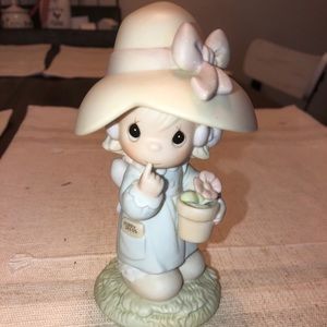 1987 Precious Moment